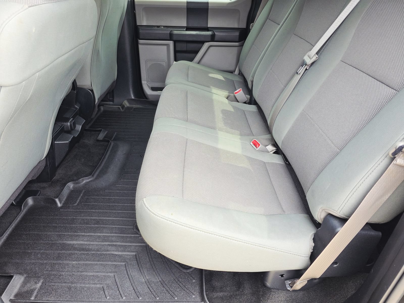 Used 2017 Ford F250 XL w/ STX Appearance Package AWD/4WD image 18