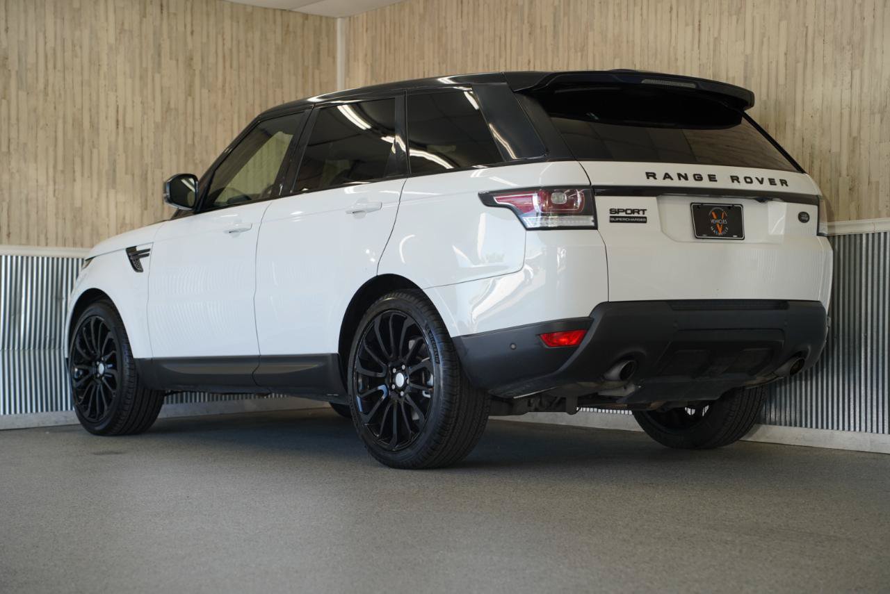 Used 2015 Land Rover Range Rover Sport HSE AWD/4WD image 7