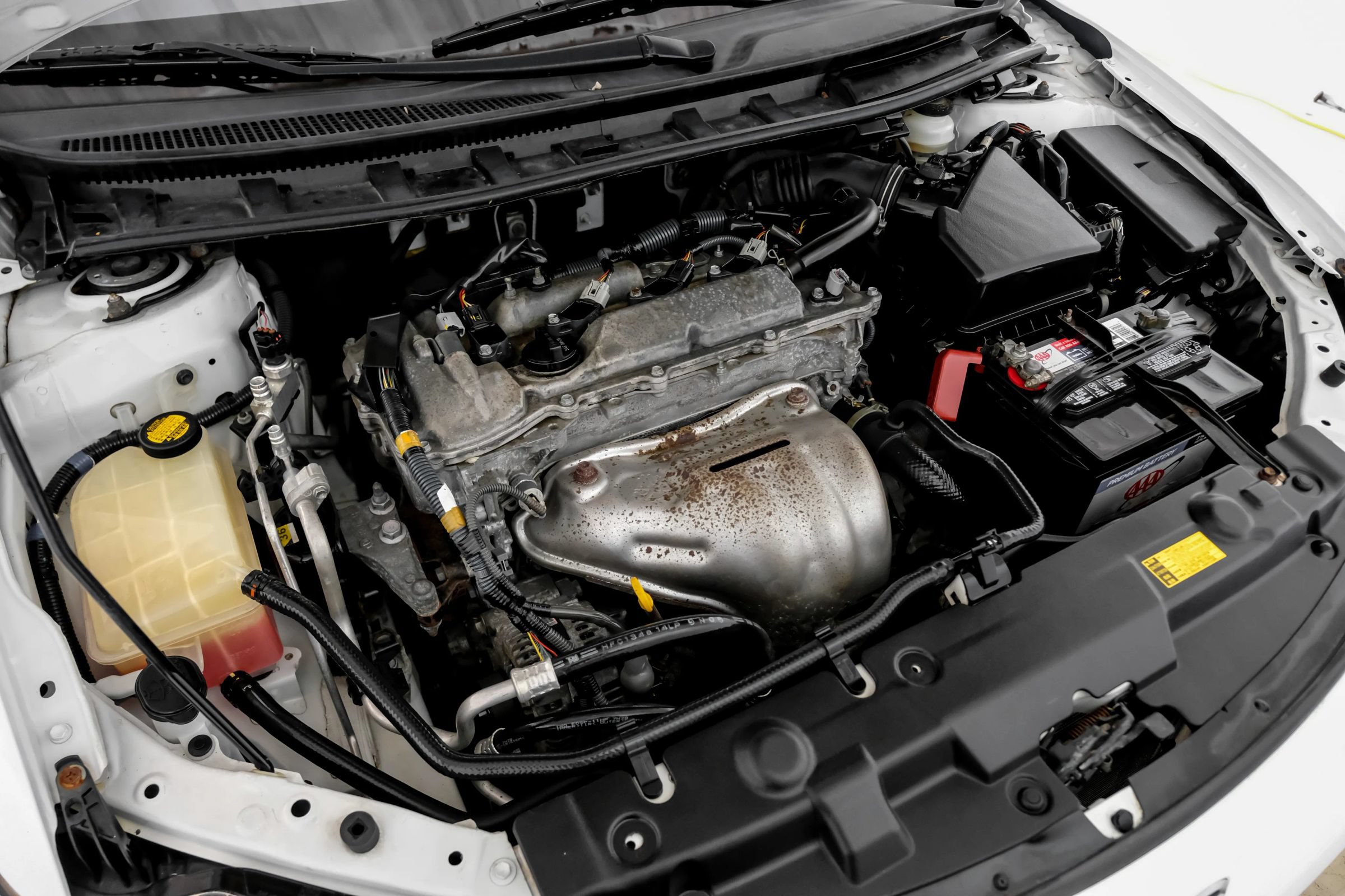 Used 2012 Scion tC FWD image 32