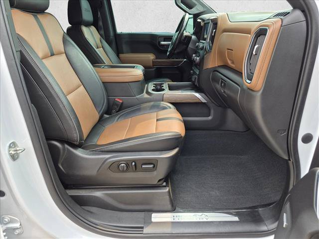 Used 2021 Chevrolet Silverado 1500 High Country w/ Technology Package AWD/4WD image 20