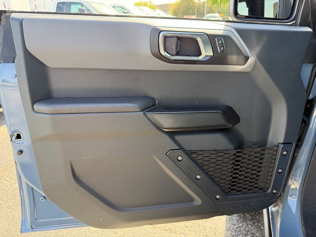 New 2024 Ford Bronco Black Diamond AWD/4WD image 11