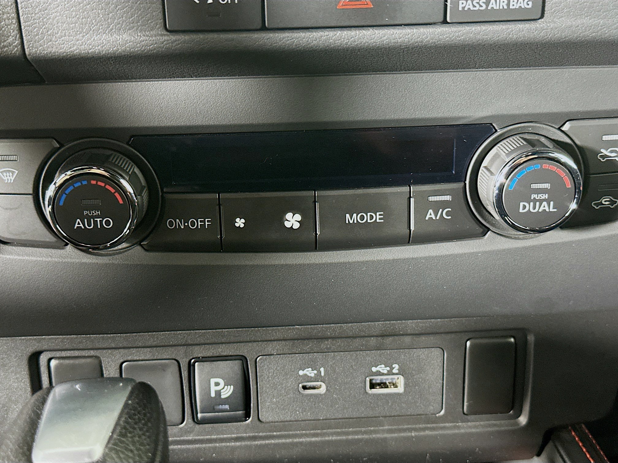 Used 2023 Nissan Frontier PRO-4X w/ Technology Package AWD/4WD image 24