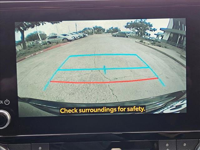 Used 2023 Toyota Highlander LE image 15