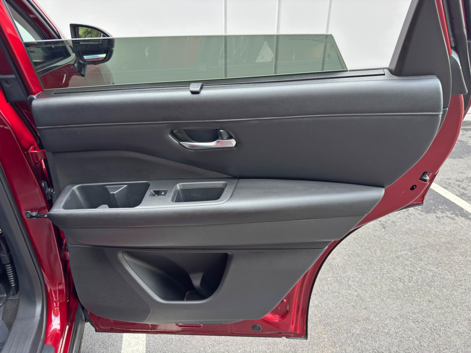Used 2023 Nissan Pathfinder SL FWD image 43