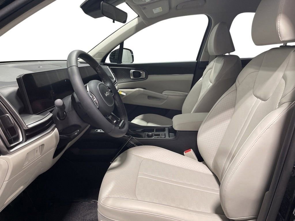Used 2025 Kia Sorento S AWD/4WD image 8