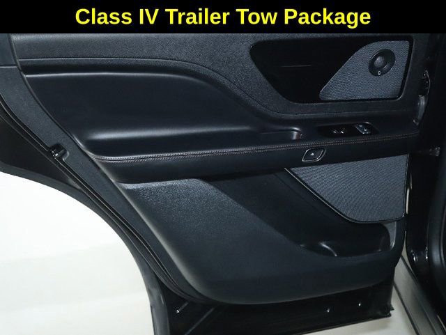 Certified 2023 Lincoln Aviator Reserve w/ Equipment Group 201A image 13