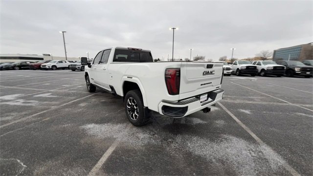 Used 2024 GMC Sierra 2500 AT4 w/ AT4 Premium Plus Package image 6