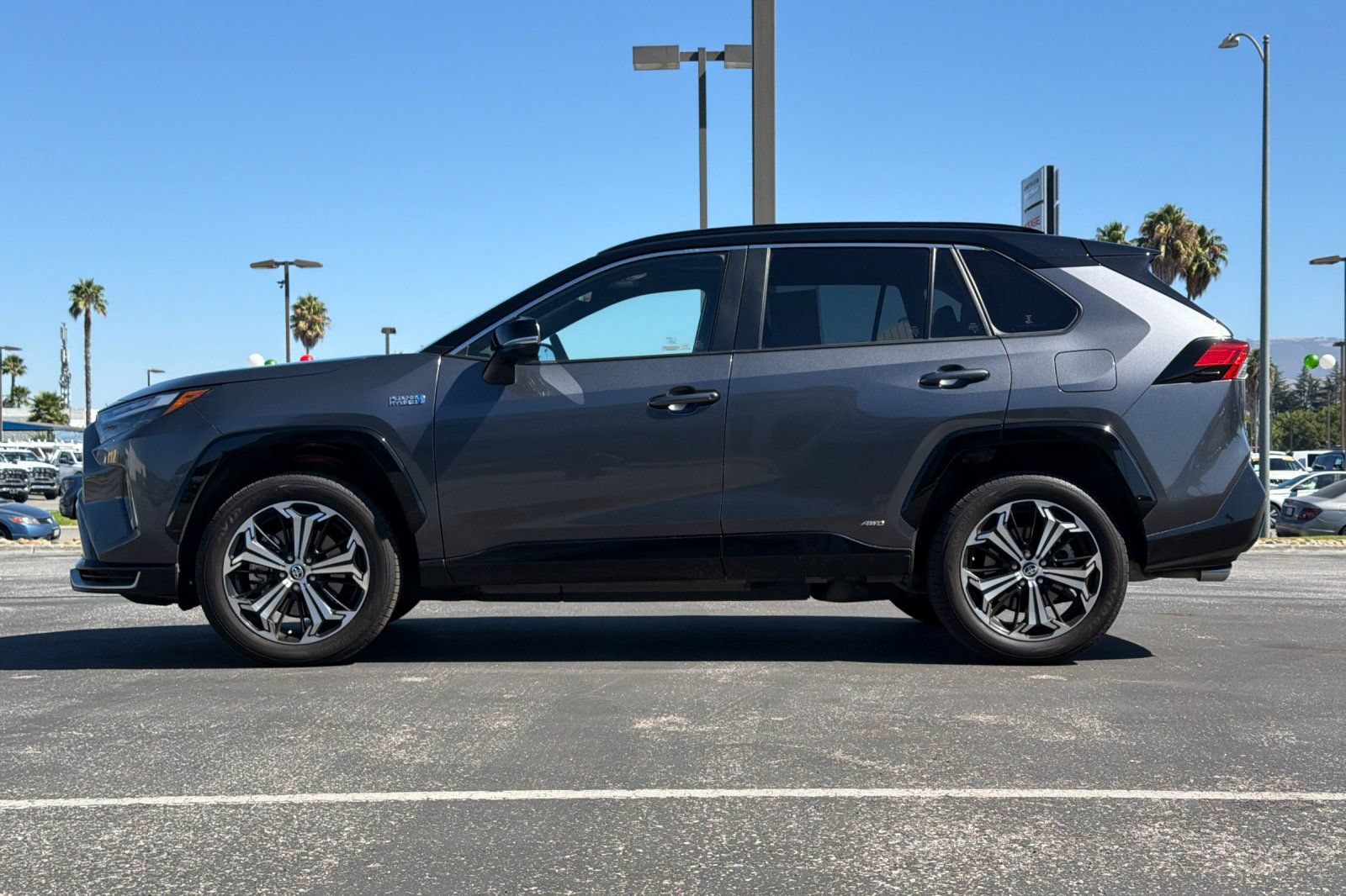 Used 2024 Toyota RAV4 XSE w/ Weather Package AWD/4WD image 7