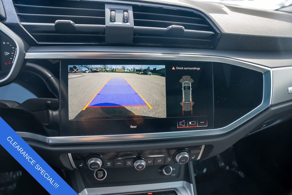 Used 2024 Audi Q3 2.0T Premium image 28