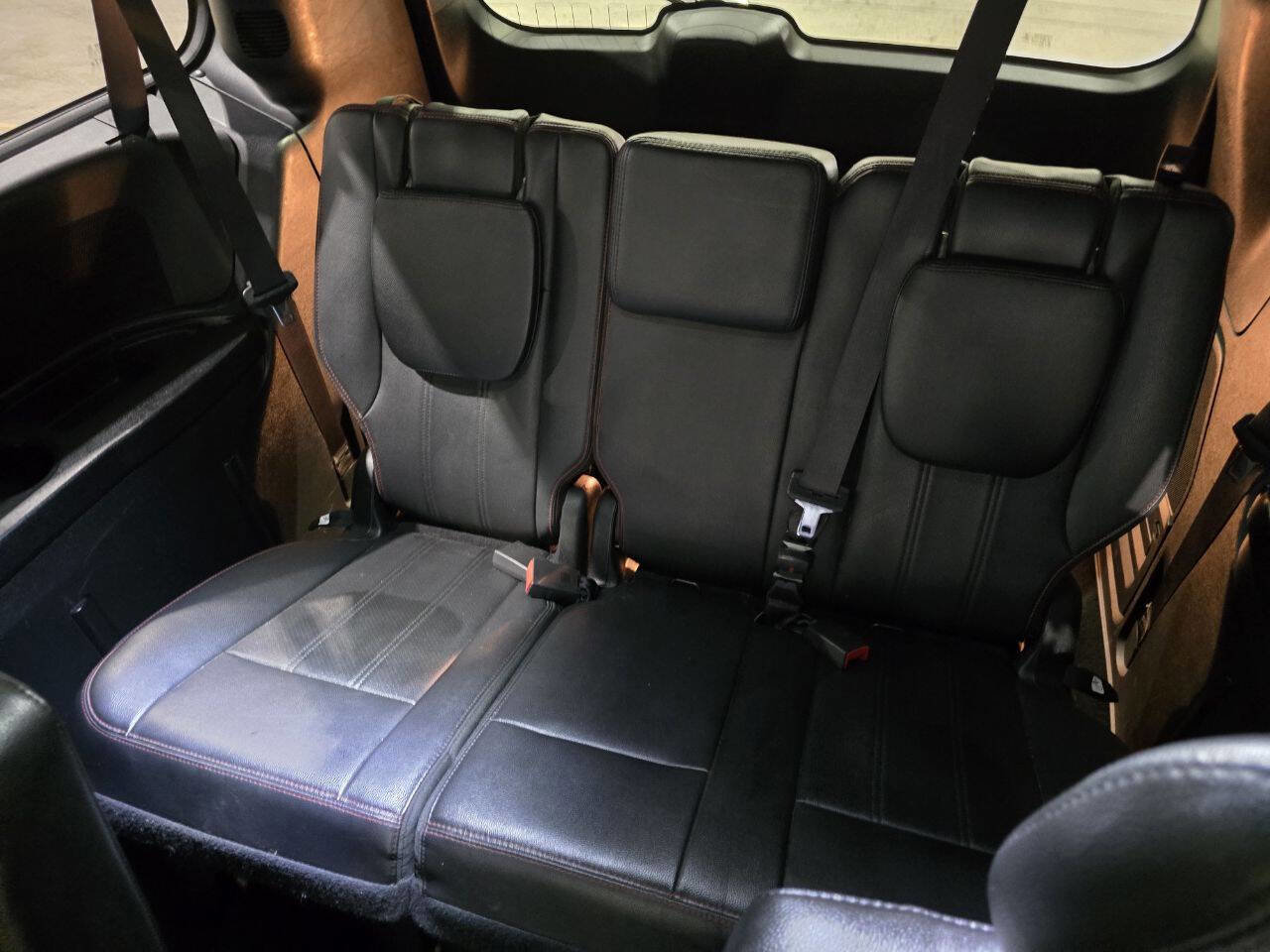 Used 2018 Dodge Grand Caravan GT FWD image 29