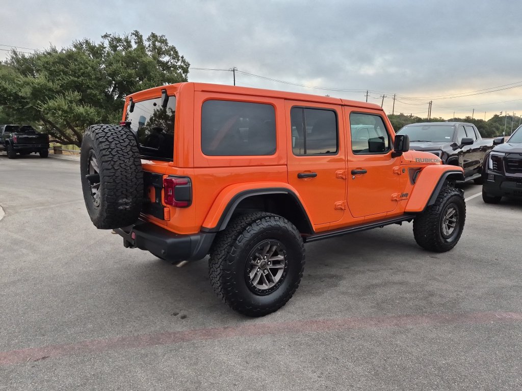 Used 2025 Jeep Wrangler Unlimited Rubicon 392 AWD/4WD image 9