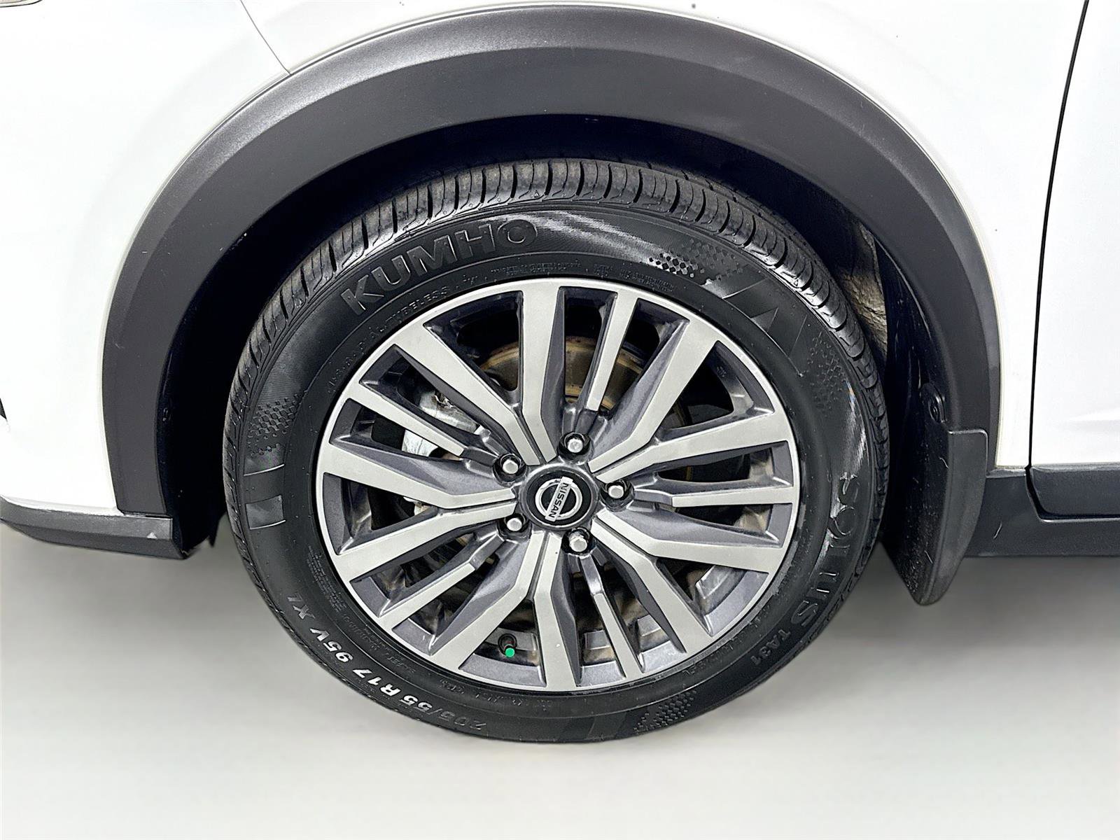 Used 2021 Nissan Kicks SR w/ Interior Electronics Package image 40