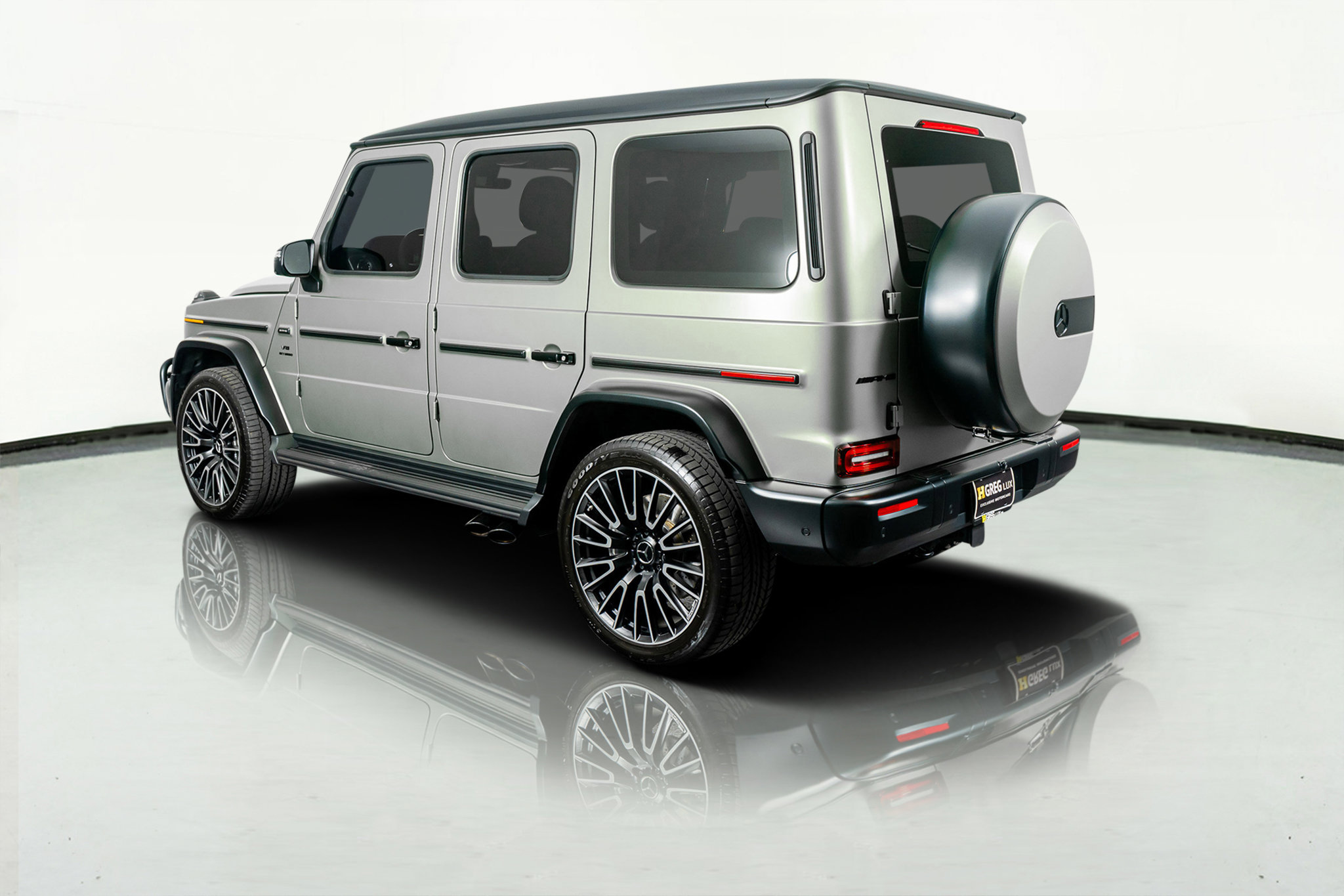 Used 2025 Mercedes-Benz G 63 AMG 4MATIC w/ Night Package Magno image 16