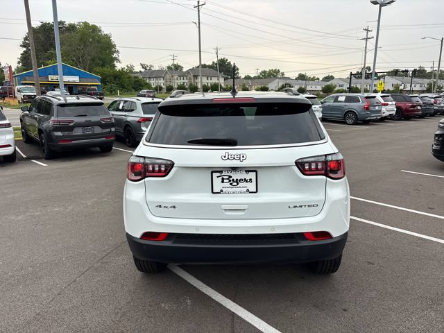 Used 2025 Jeep Compass Limited AWD/4WD image 31