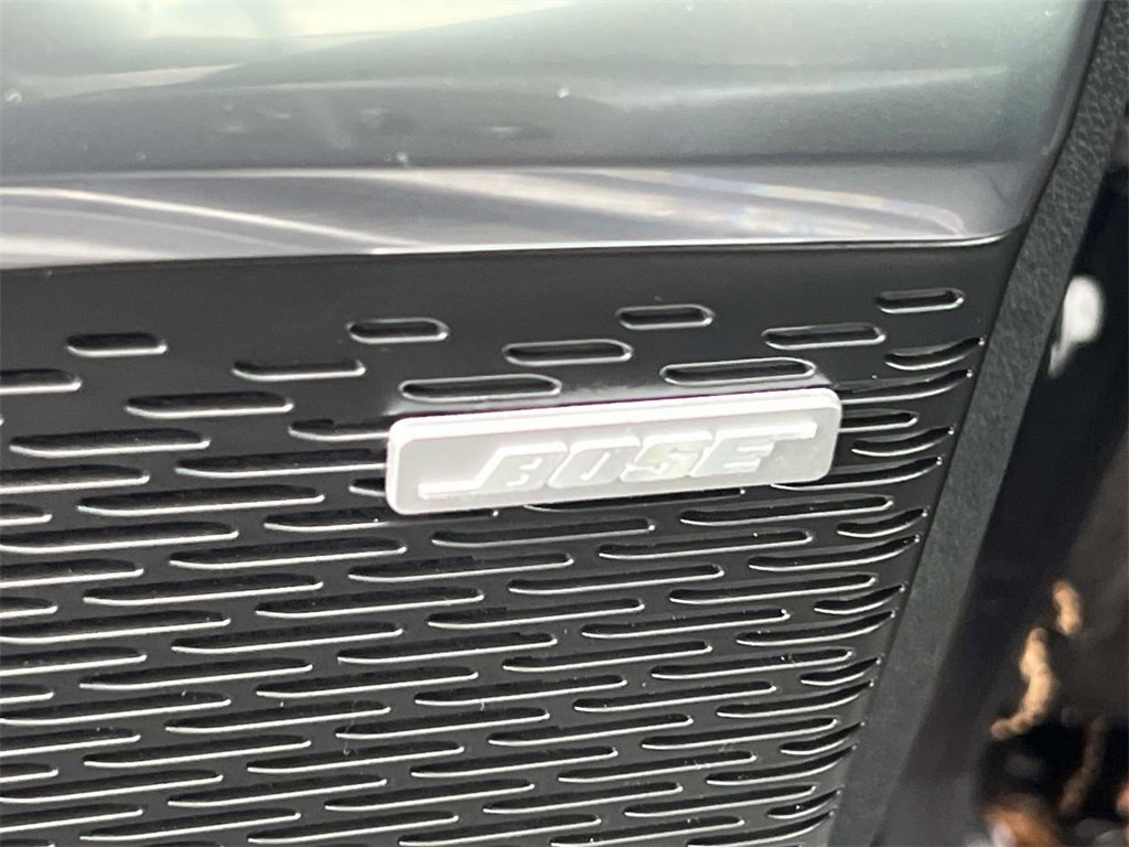 Certified 2024 GMC Acadia Elevation w/ Luxury Package image 17