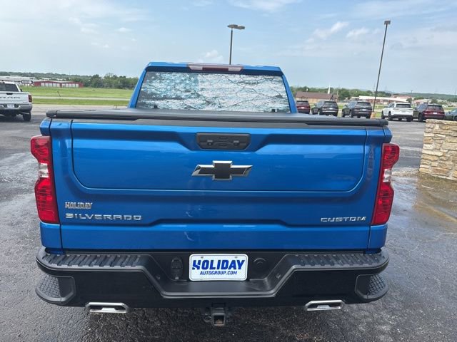 Used 2022 Chevrolet Silverado 1500 Custom Trail Boss AWD/4WD image 4