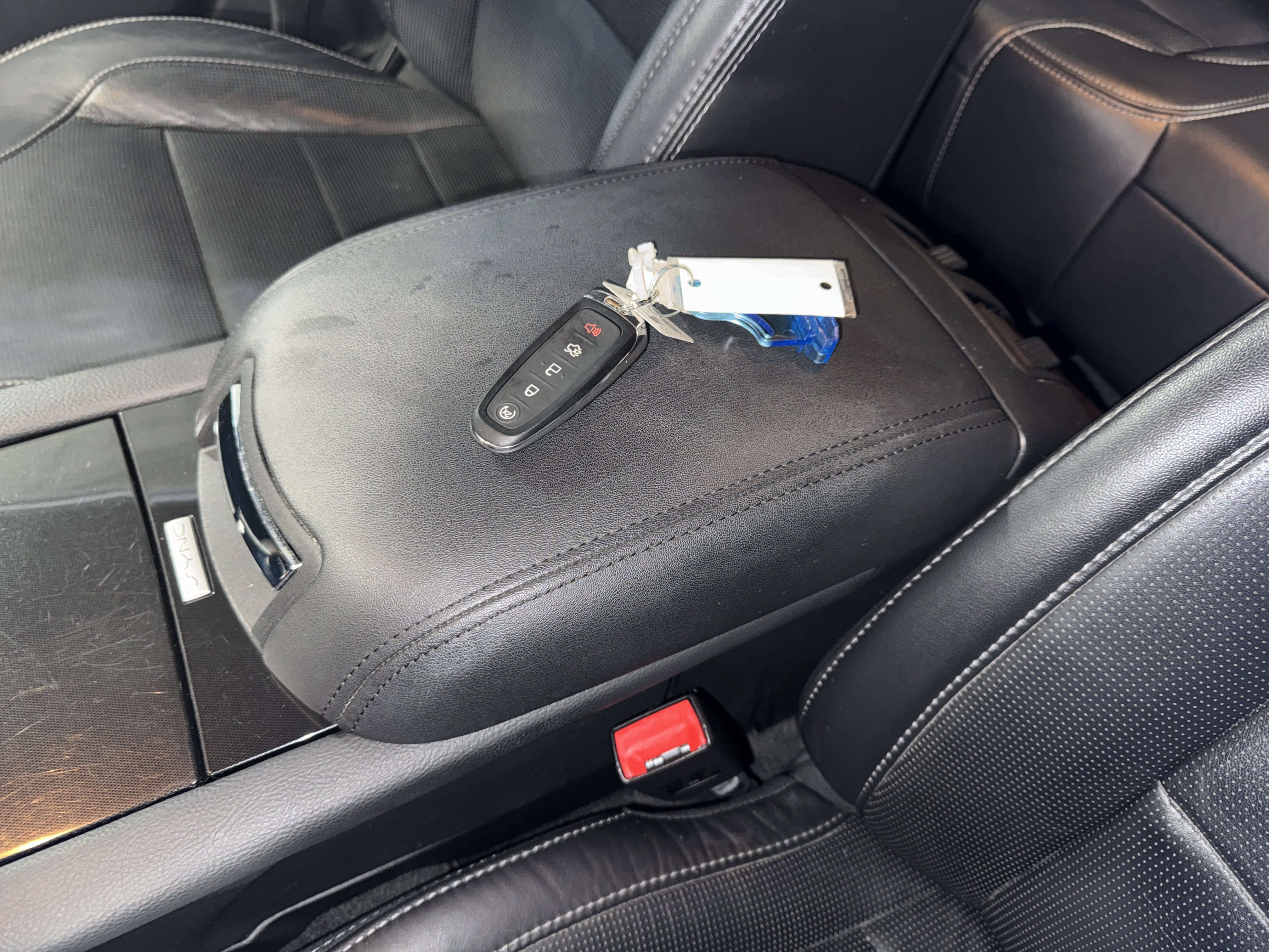 Used 2018 Ford Taurus Limited image 28