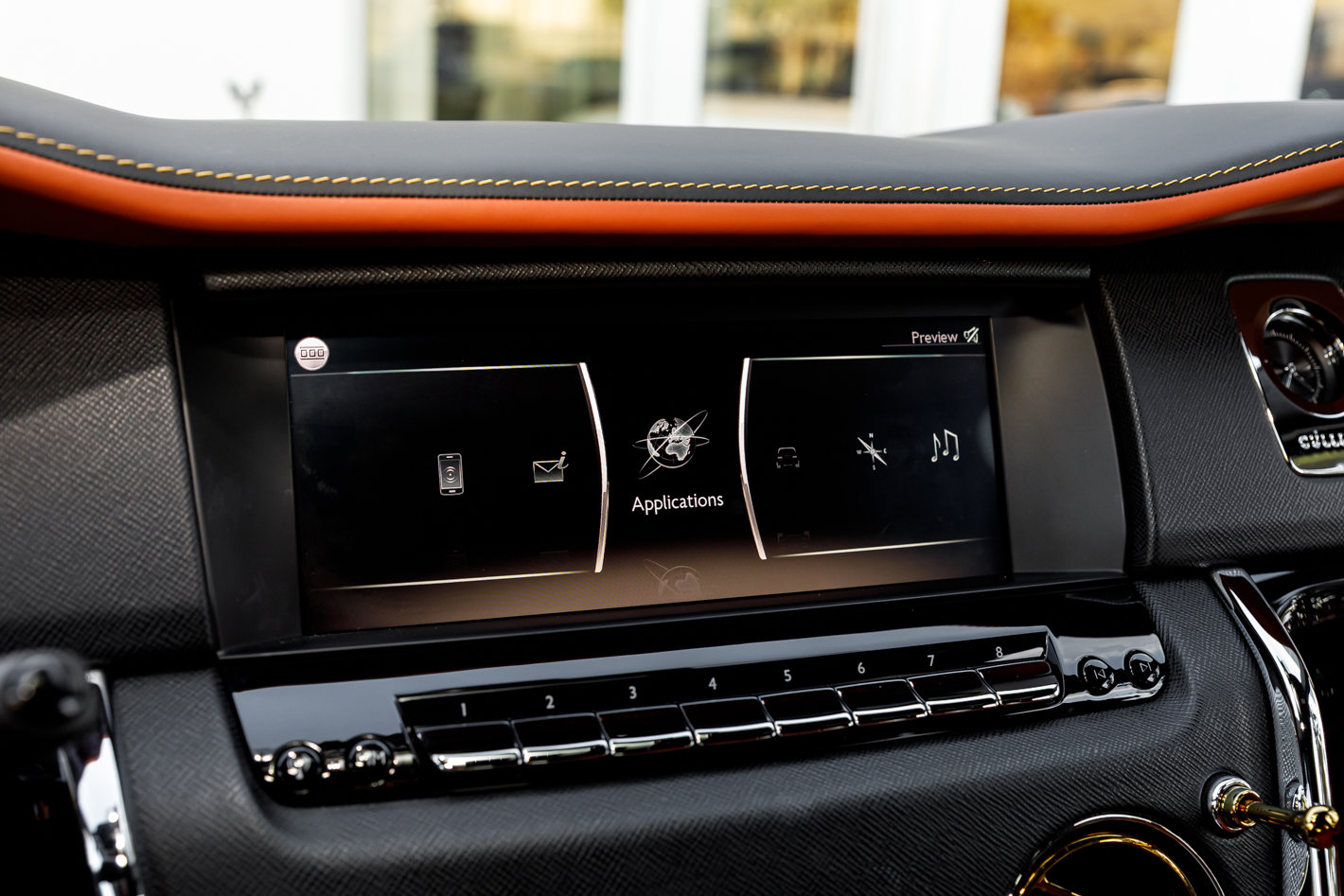 Used 2024 Rolls-Royce Cullinan Base w/ Cullinan Package image 31