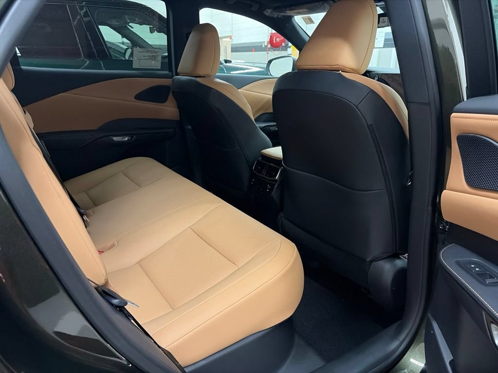 New 2026 Lexus RX 350 Premium w/ Accessory Package (2T) AWD/4WD image 10