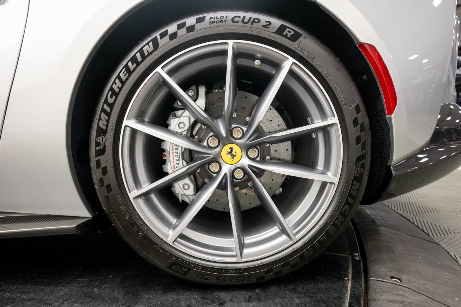 Used 2022 Ferrari 812 GTS RWD image 44