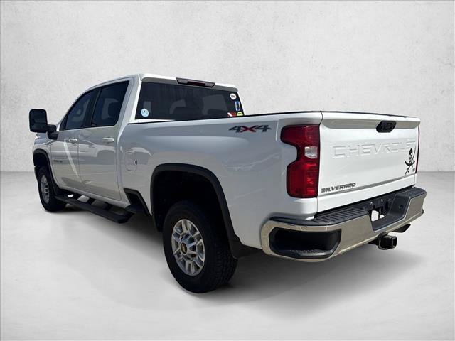 Used 2021 Chevrolet Silverado 2500 LT AWD/4WD image 8