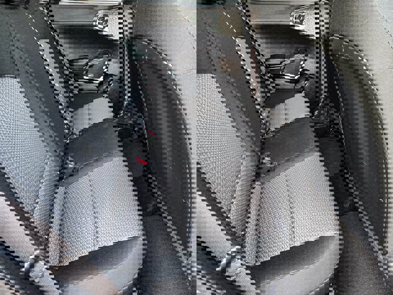 Used 2024 Kia Soul LX w/ Option Group 015 image 32