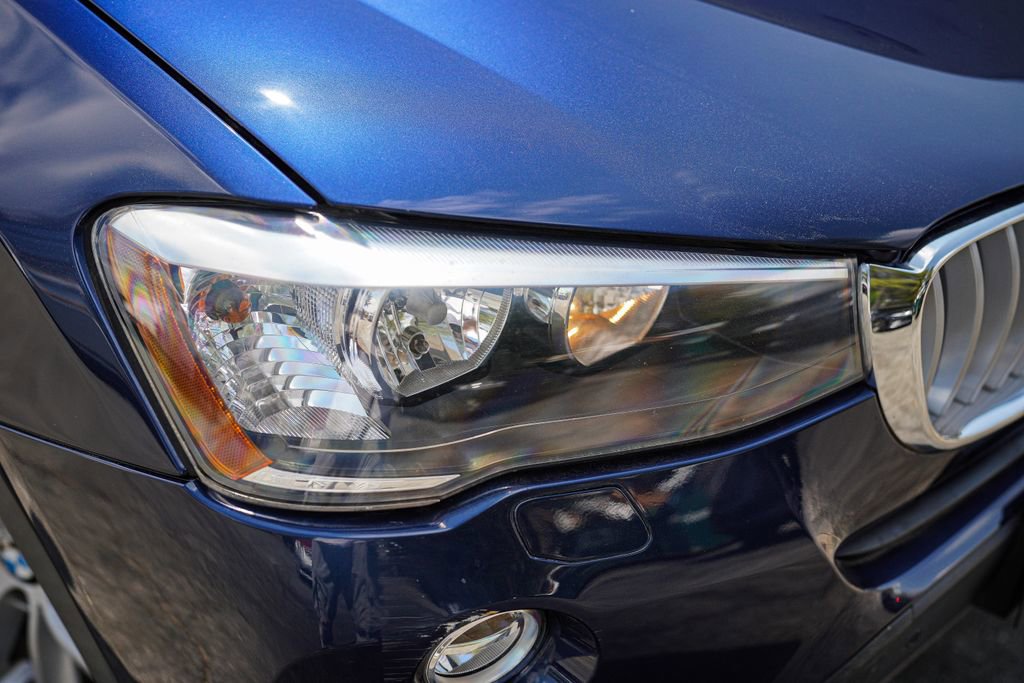 Used 2017 BMW X3 xDrive28i w/ Driving Assistance Package image 7