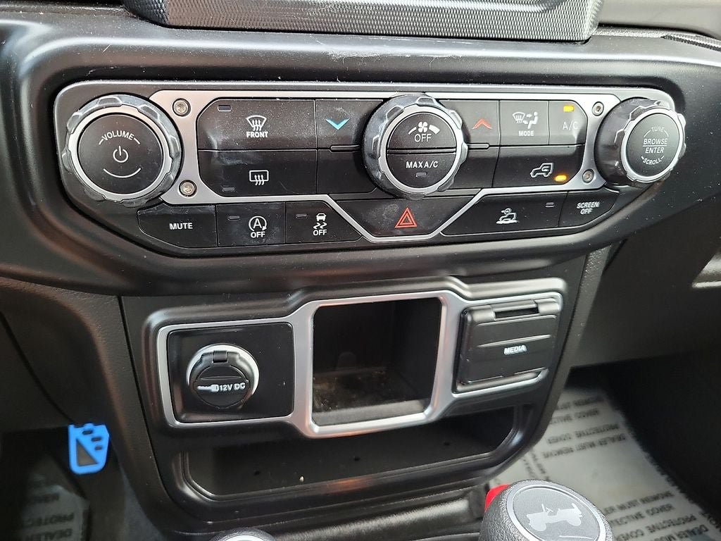 Used 2023 Jeep Wrangler Sport AWD/4WD image 15