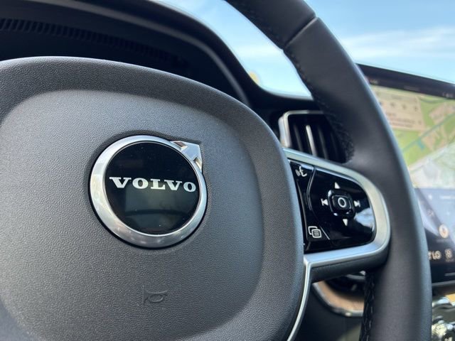 New 2026 Volvo XC60 B5 Plus w/ Protection Package Premier AWD/4WD image 29