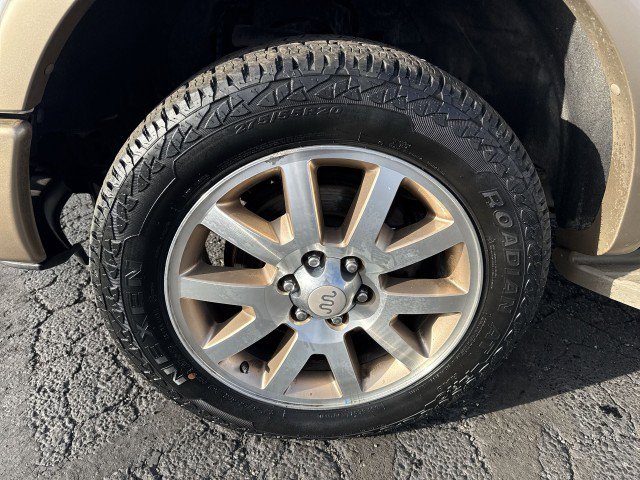 Used 2014 Ford F150 King Ranch w/ King Ranch Luxury Package image 19