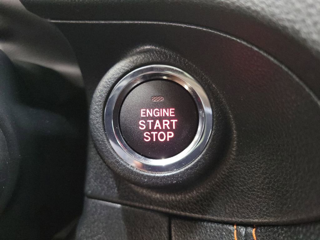 Used 2020 Subaru Crosstrek 2.0i Premium w/ Moonroof Package 2 image 32