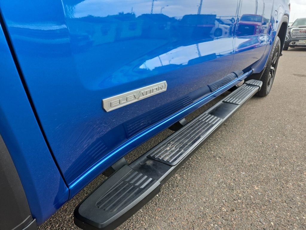 Used 2022 GMC Sierra 1500 Elevation w/ Elevation Premium Package AWD/4WD image 19