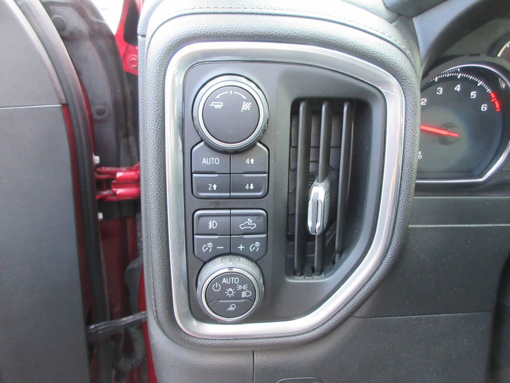 Certified 2019 Chevrolet Silverado 1500 RST AWD/4WD image 25