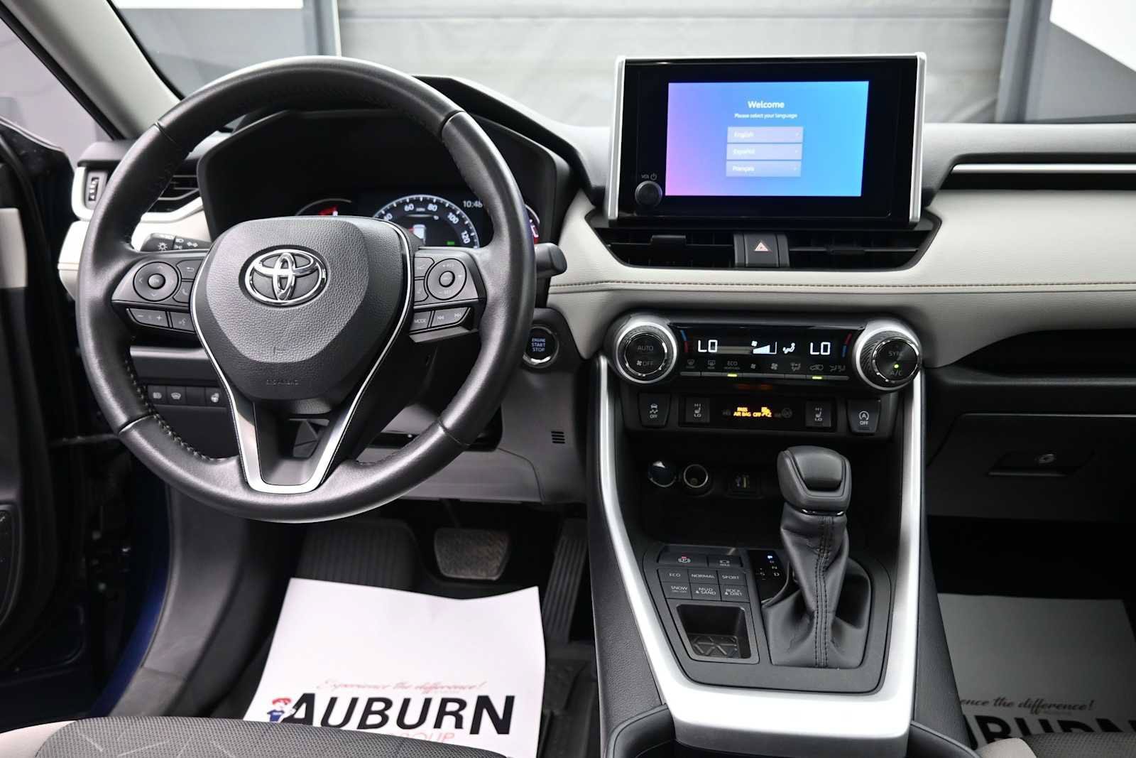 Used 2025 Toyota RAV4 XLE w/ Convenience Package AWD/4WD image 15