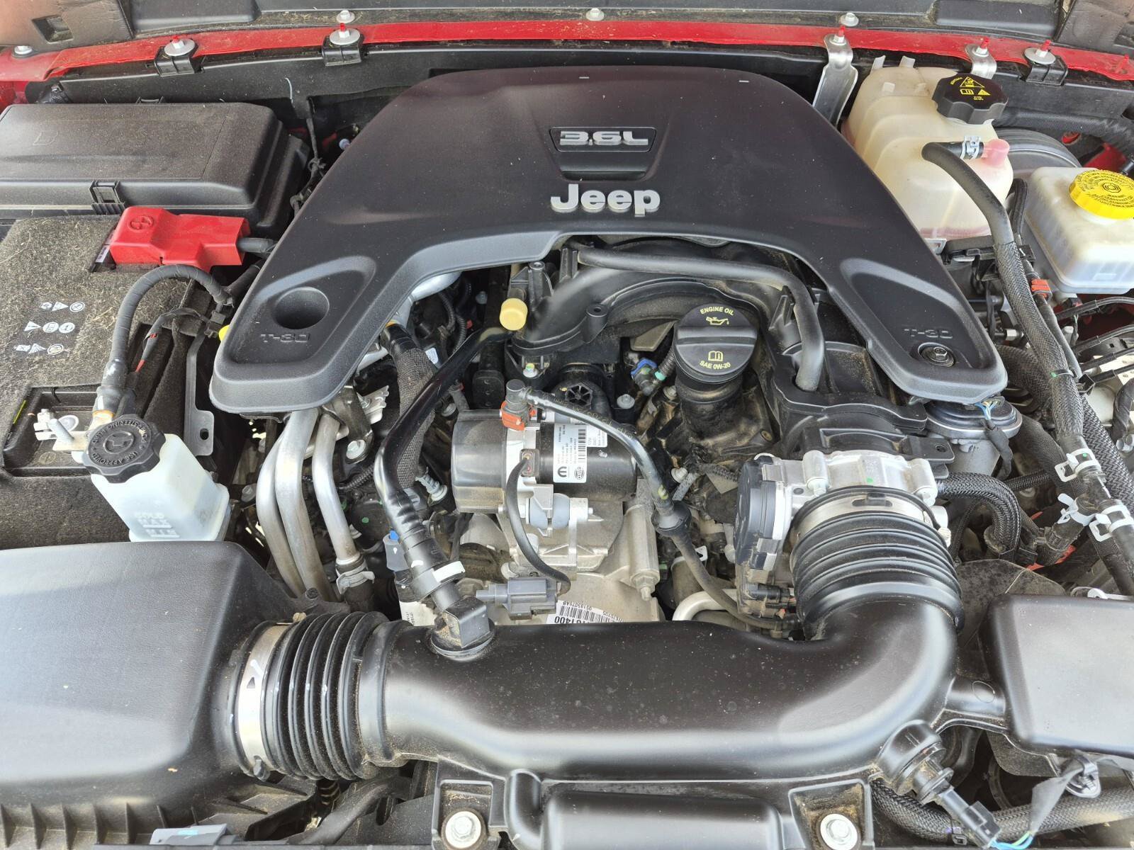 Used 2021 Jeep Wrangler Rubicon AWD/4WD image 12