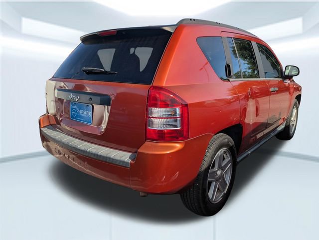 Used 2010 Jeep Compass Sport image 2