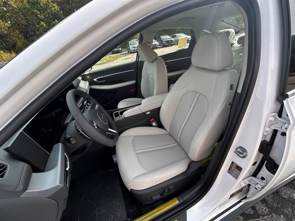 New 2026 Hyundai Sonata SEL image 14