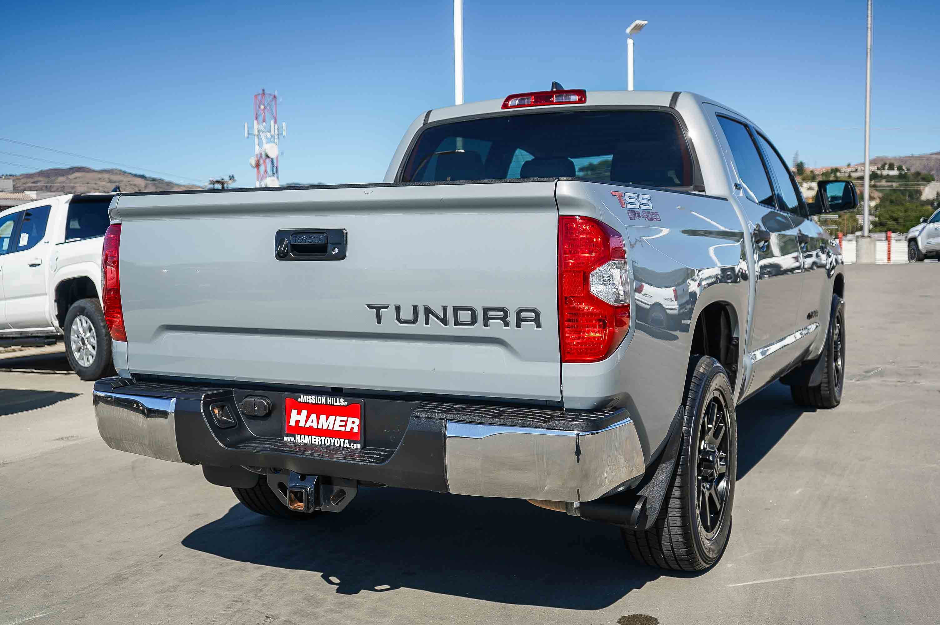 Used 2021 Toyota Tundra SR5 w/ SR5 Upgrade Package image 7