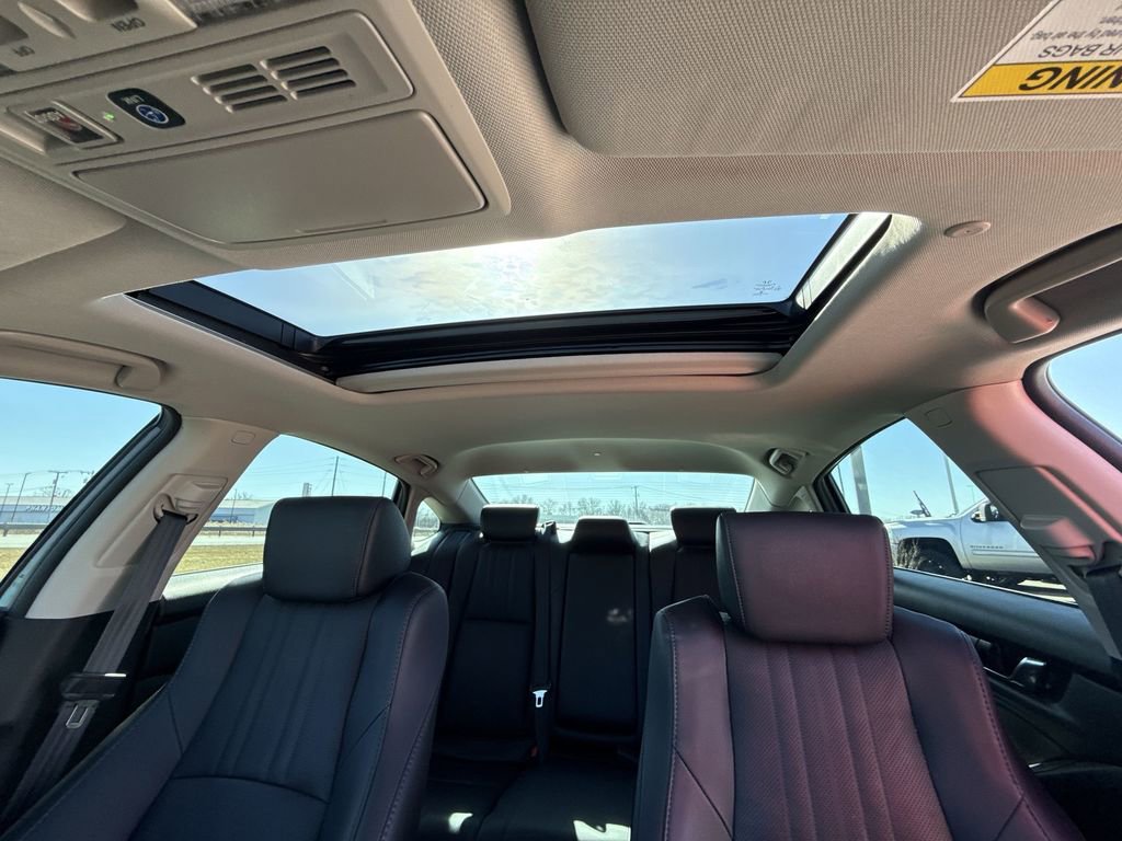 Used 2021 Honda Accord Touring image 16