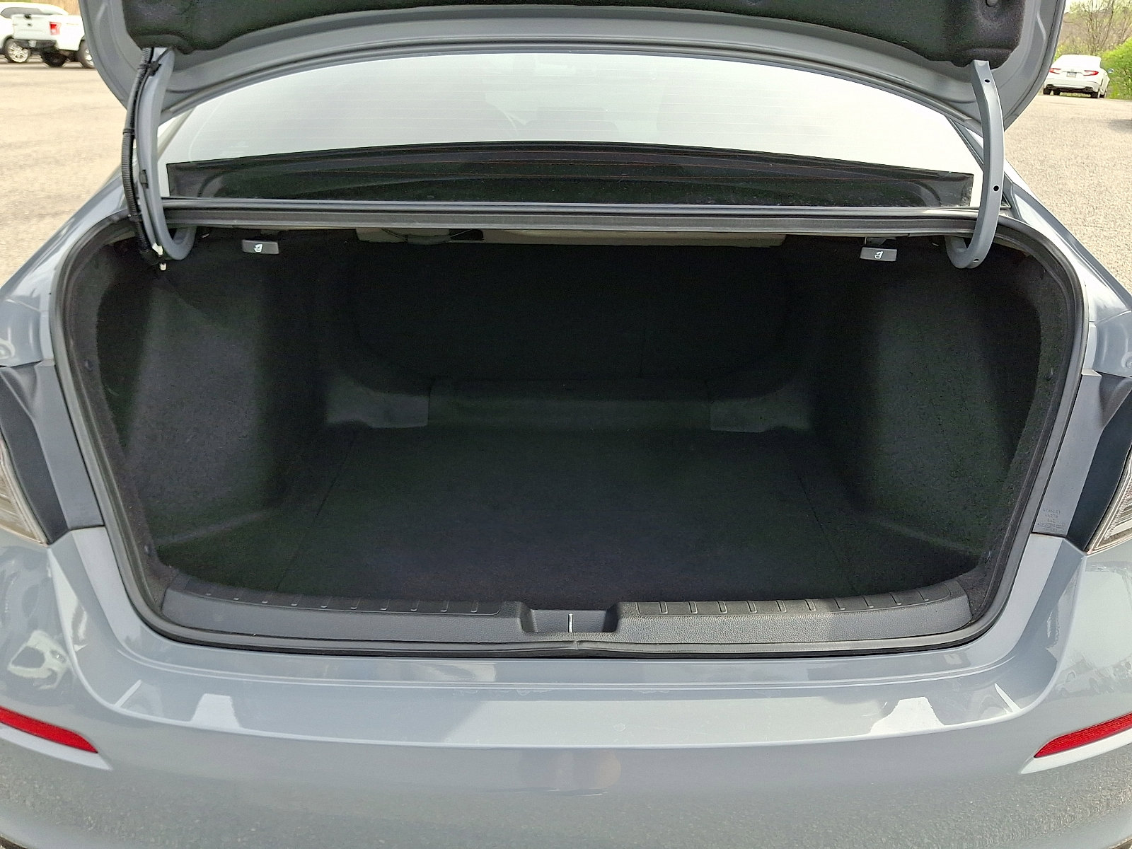 Used 2025 Honda Civic Sport image 28