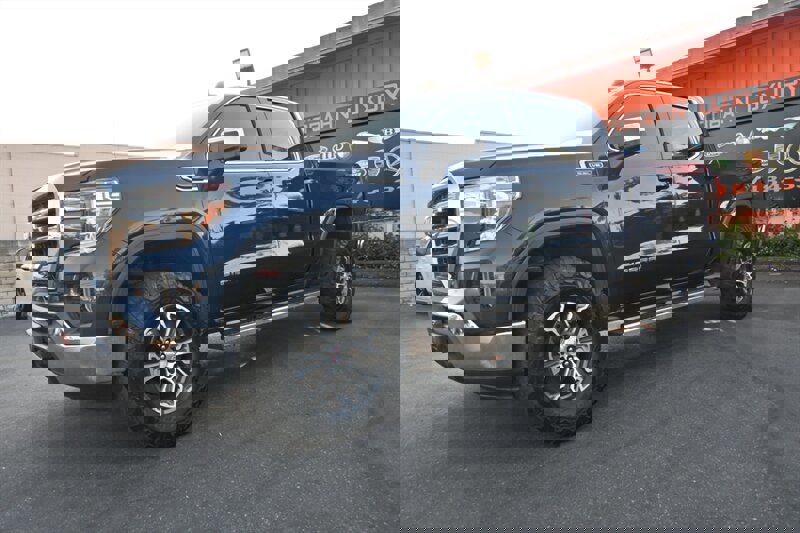 Used 2020 GMC Sierra 1500 SLE image 6