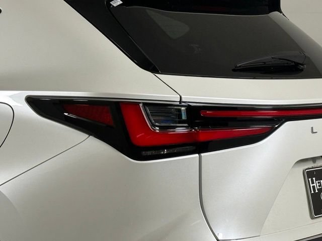 Certified 2025 Lexus NX 350 AWD w/ Accessory Package (2T) image 18