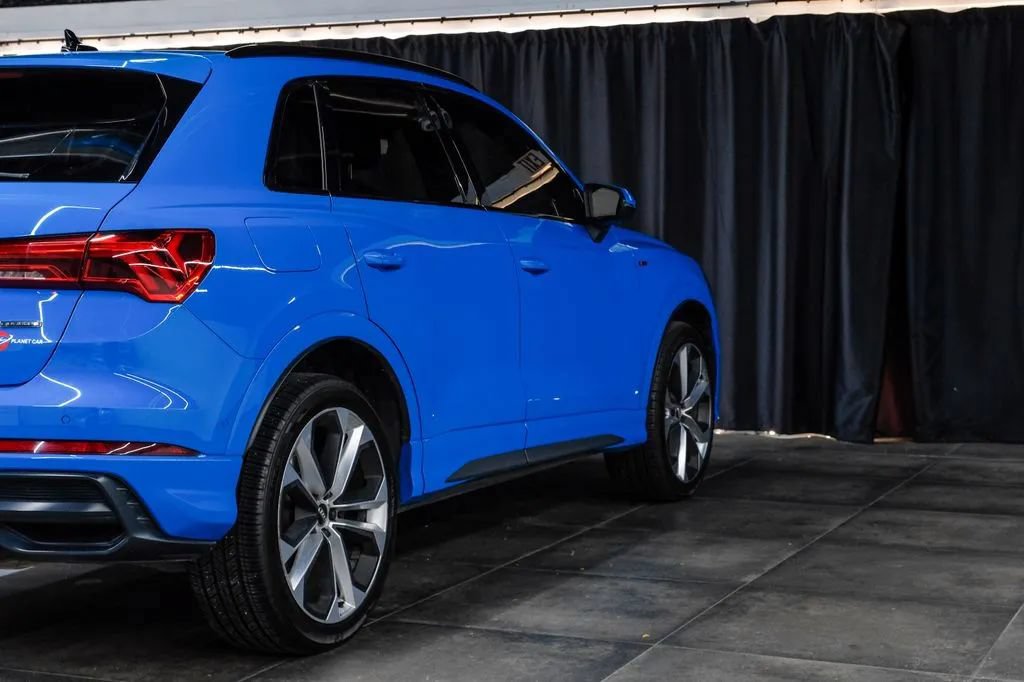 Used 2020 Audi Q3 2.0T Prestige AWD/4WD image 13