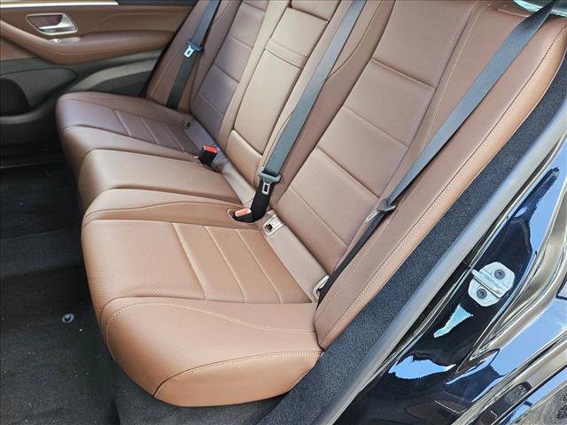 New 2026 Mercedes-Benz GLE 450e 4MATIC image 15