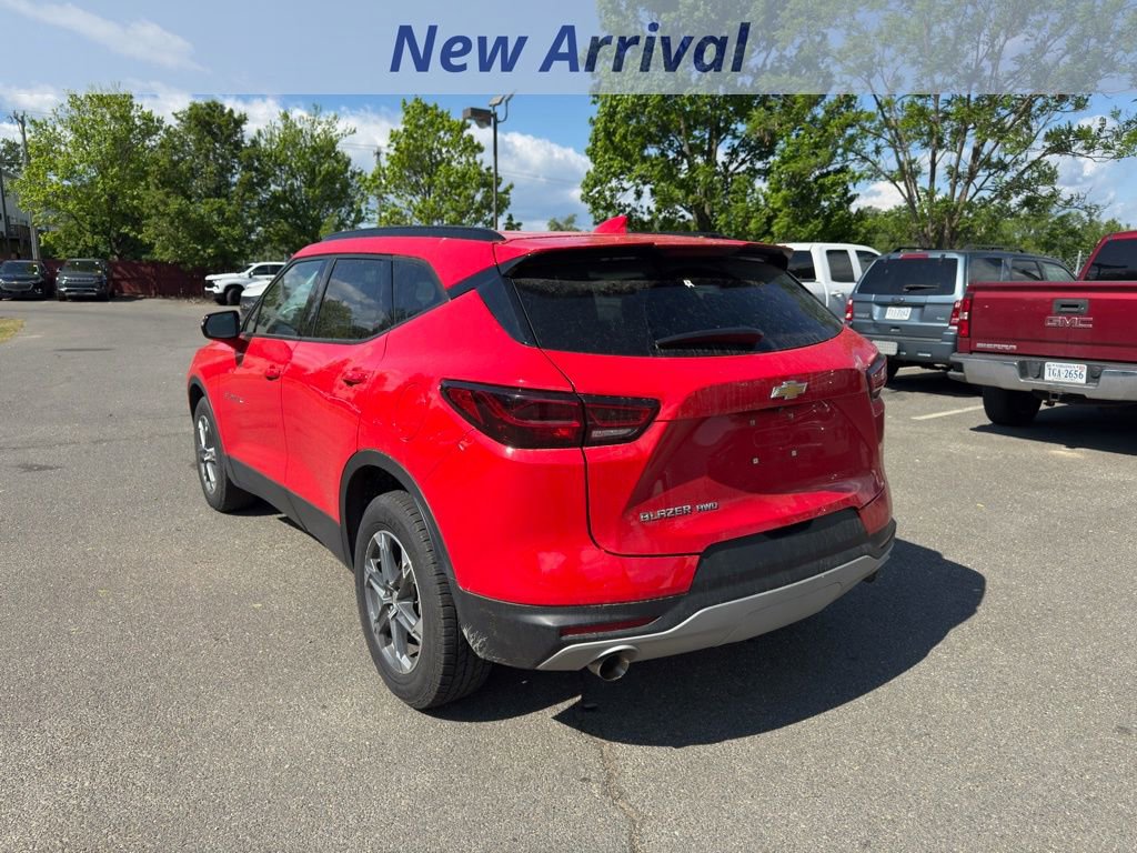 Used 2023 Chevrolet Blazer LT image 4