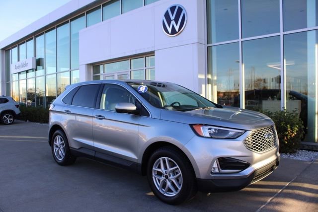 Used 2024 Ford Edge SEL w/ Convenience Package