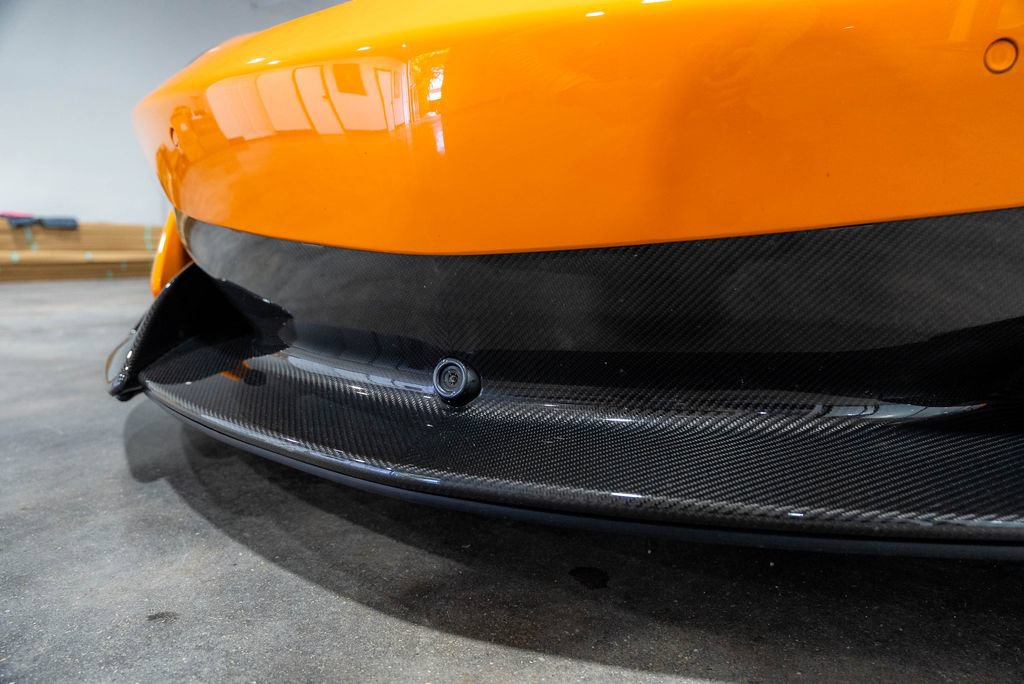 Used 2019 McLaren 600LT RWD image 14