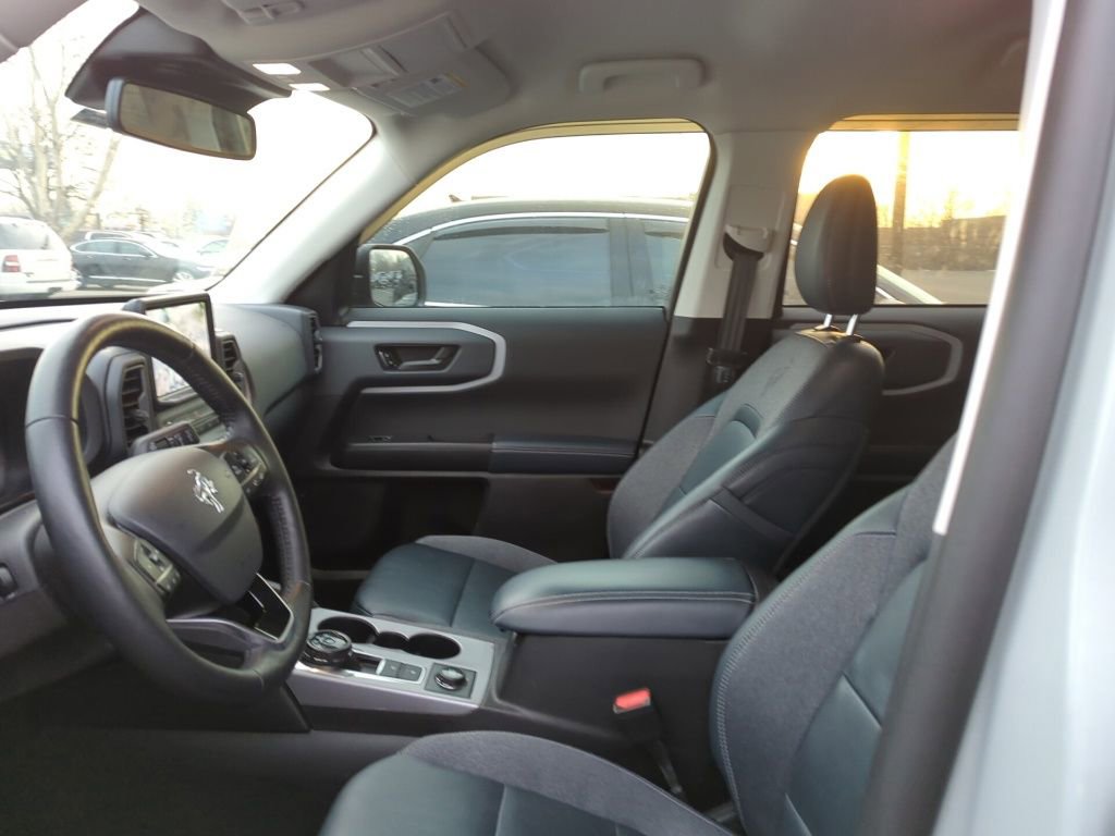 Used 2023 Ford Bronco Sport Outer Banks w/ Tech Package image 6