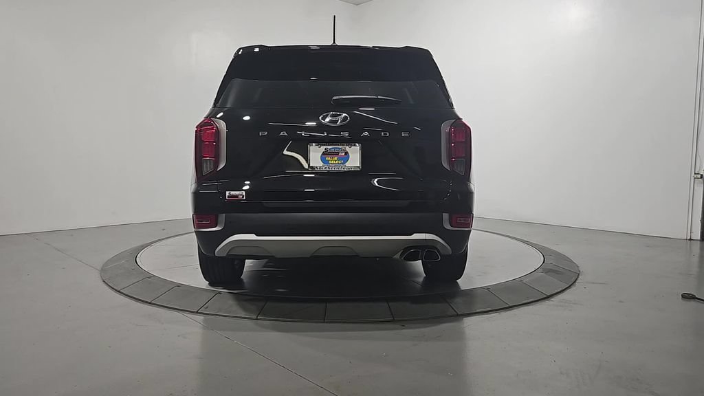 Used 2022 Hyundai Palisade SEL w/ Convenience Package FWD image 4