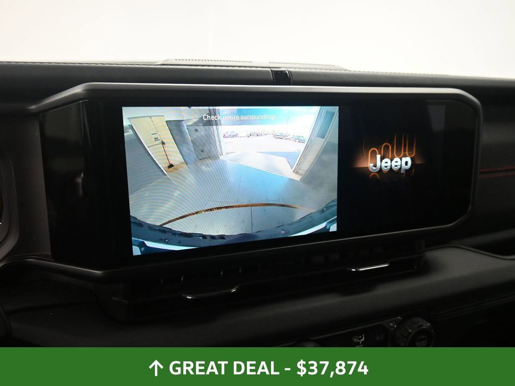 Used 2024 Jeep Wrangler Unlimited Rubicon image 37